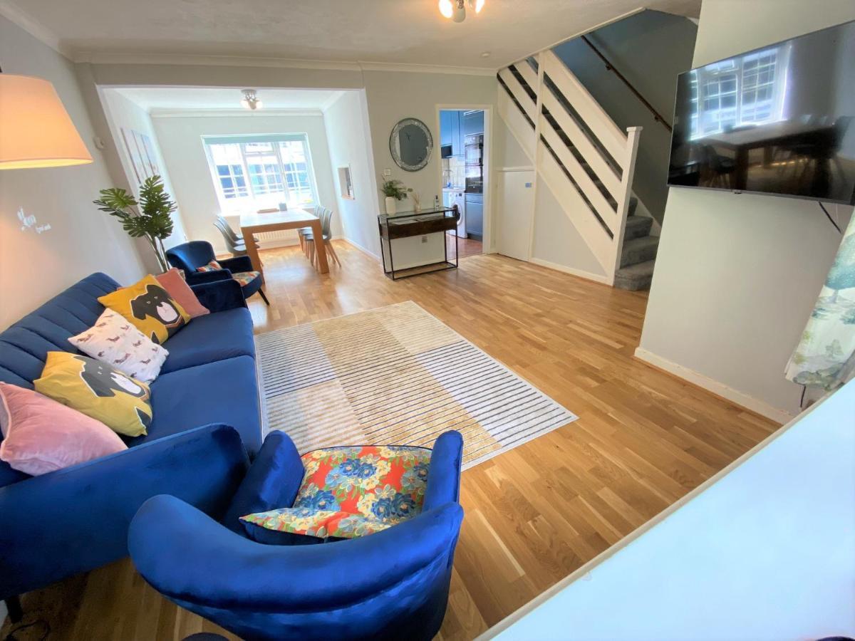 Redhill Town Centre 3 Bed House Near Gatwick Airport, Easy Commute To London公寓 外观 照片
