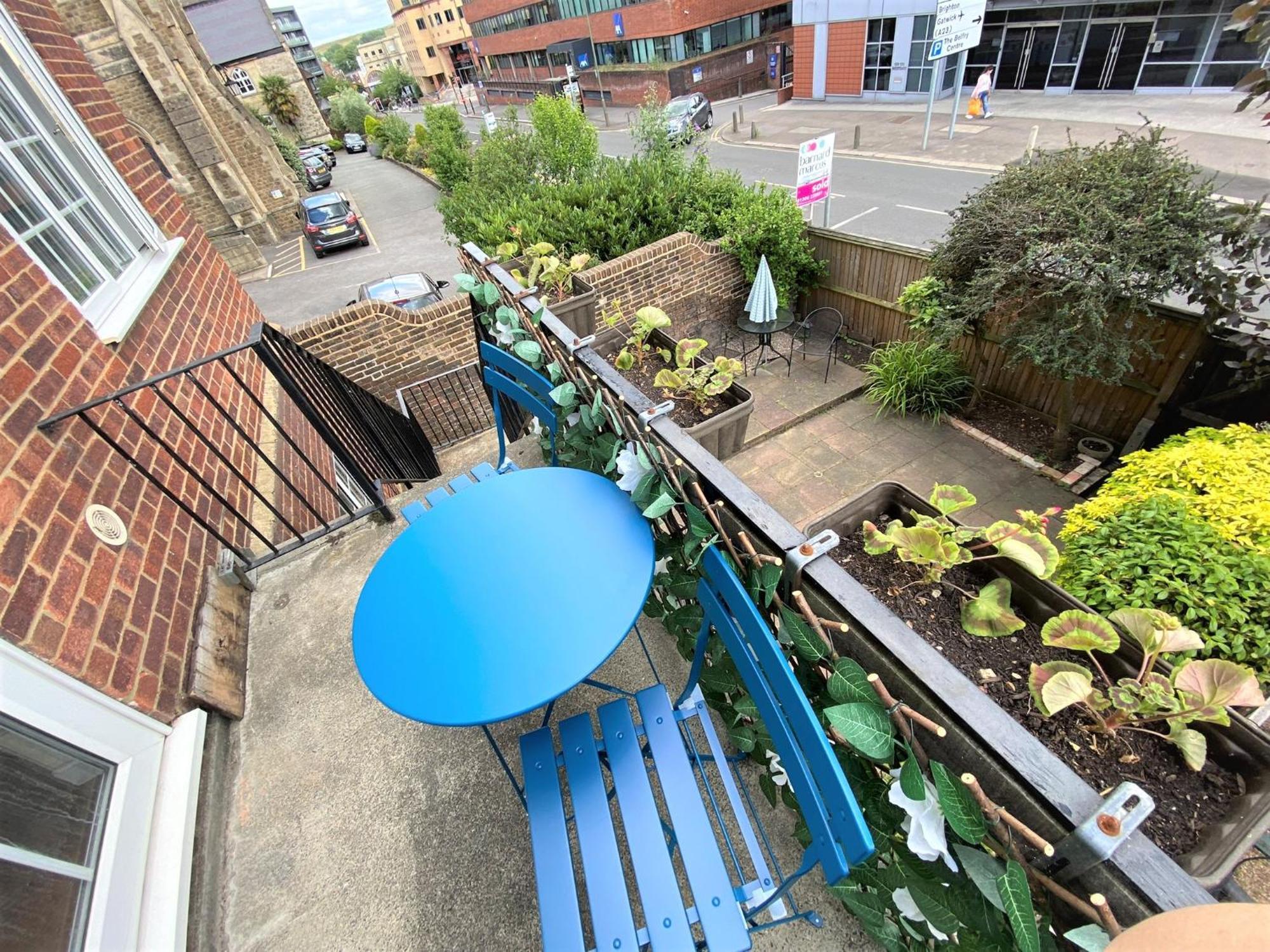 Redhill Town Centre 3 Bed House Near Gatwick Airport, Easy Commute To London公寓 外观 照片
